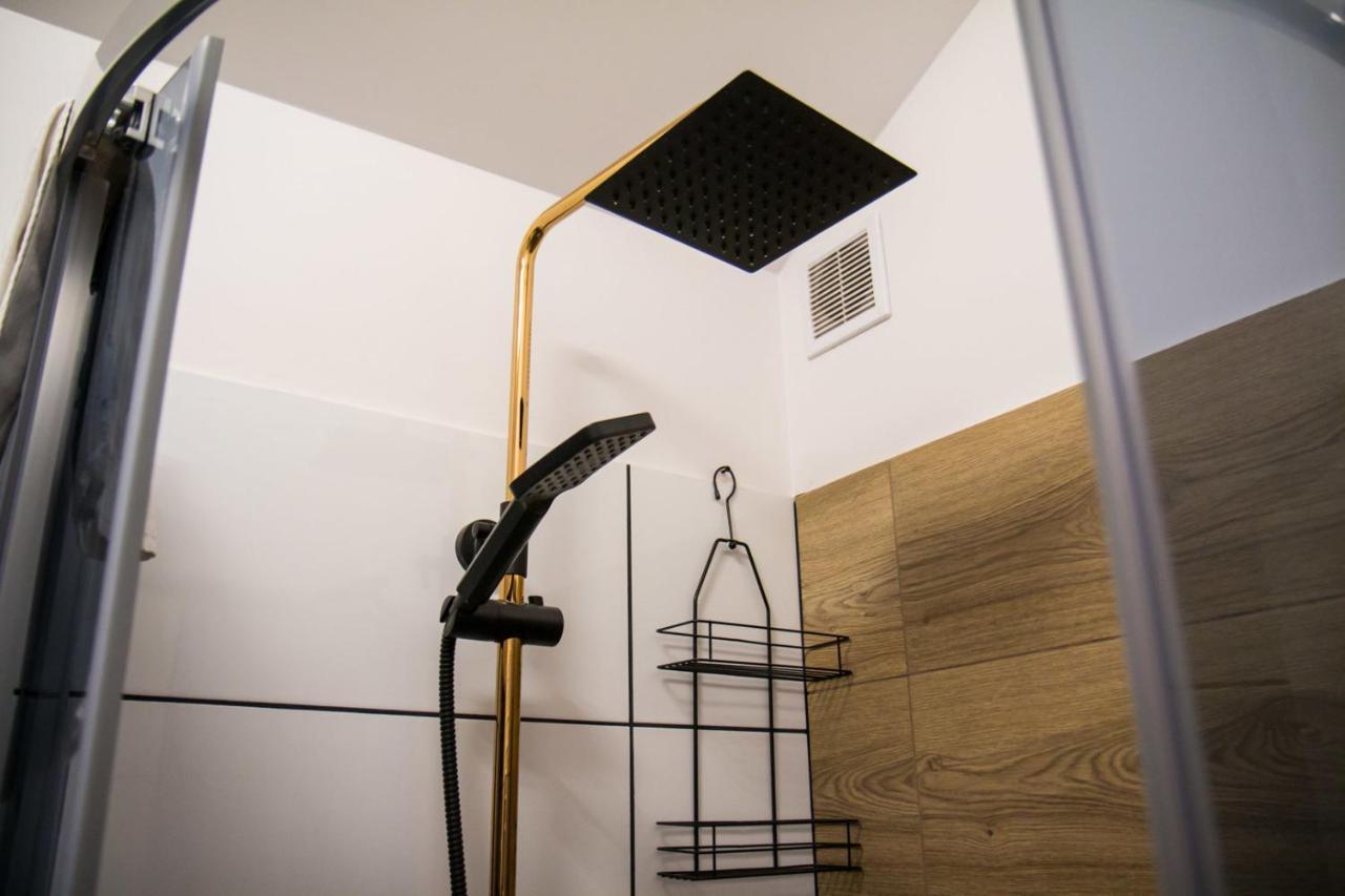 Apartament Uleczka By Rentoom Torun Bagian luar foto